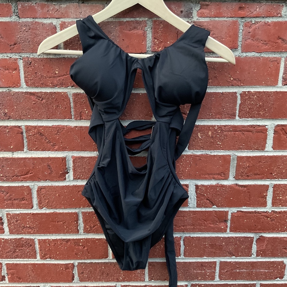 Blooming Jelly Monokini Crisscross Nylon Spandex Black Women L
